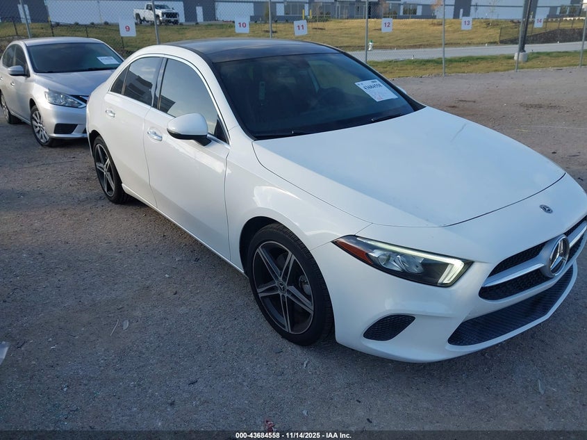 MERCEDES-BENZ A-CLASS A 220