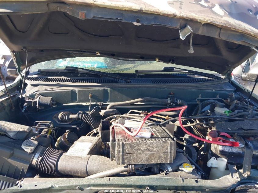 2000 Toyota Tundra Ltd V8 VIN: 5TBBT4813YS084143 Lot: 43684580