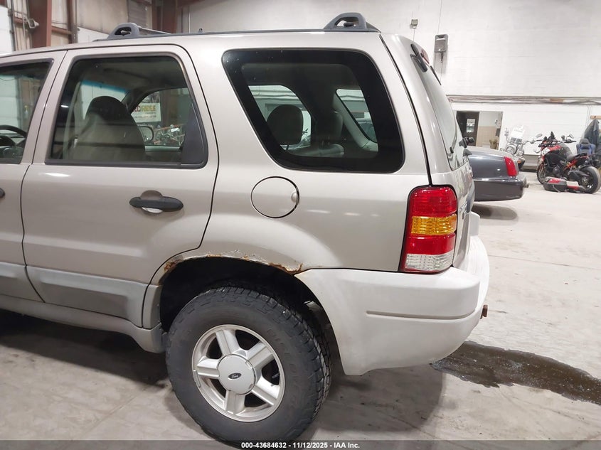 2001 Ford Escape Xlt VIN: 1FMYU03151KB82730 Lot: 43684632