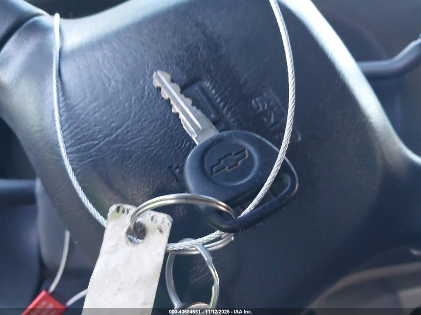 1999 GMC Savana Standard VIN: 1GTFG25M7X1067437 Lot: 43684651