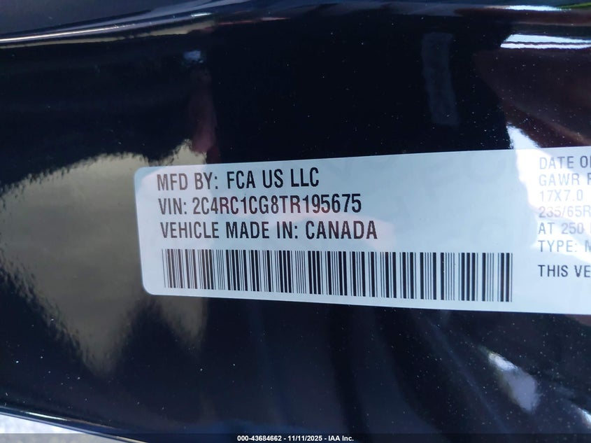 2C4RC1CG8TR195675 2026 CHRYSLER VOYAGER photo no. 5