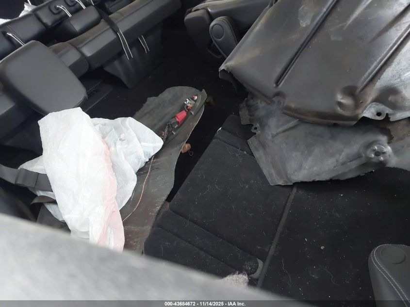 2025 Chrysler Pacifica Select VIN: 2C4RC1BG6SR530920 Lot: 43684672