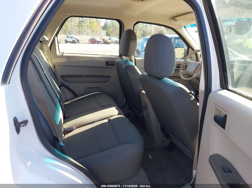 2009 Ford Escape Xls/Xls Manual VIN: 1FMCU02739KA99356 Lot: 43684673