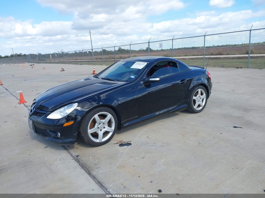 WDBWK54F37F162694 2007 MERCEDES-BENZ SLK-KLASSE photo no. 2