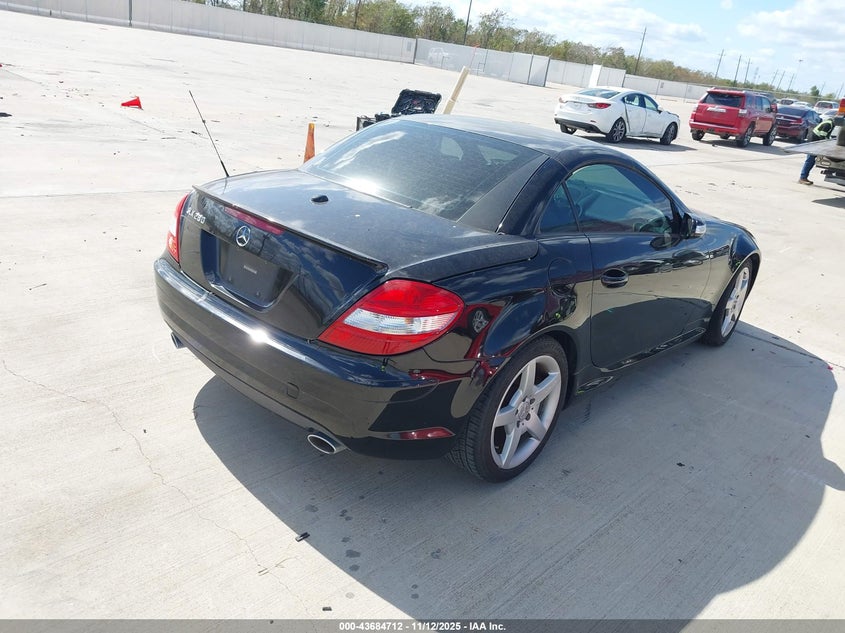 WDBWK54F37F162694 2007 MERCEDES-BENZ SLK-KLASSE photo no. 4