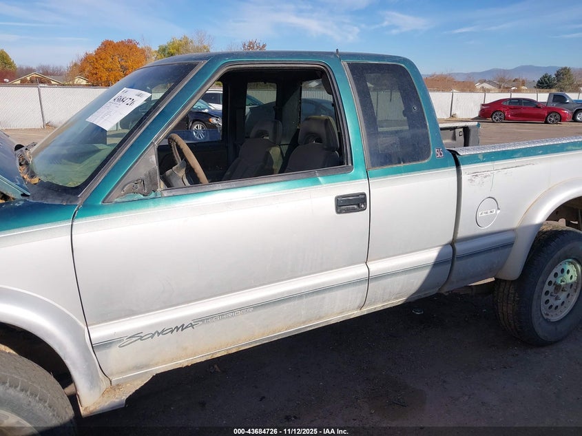 1997 GMC Sonoma Sls Wideside VIN: 1GTCT19W1V8506060 Lot: 43684726