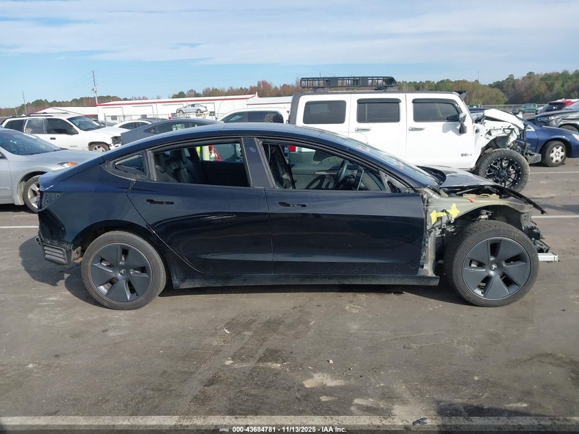 2022 Tesla Model 3 Long Range Dual Motor All-Wheel Drive VIN: 5YJ3E1EB0NF124955 Lot: 43684781