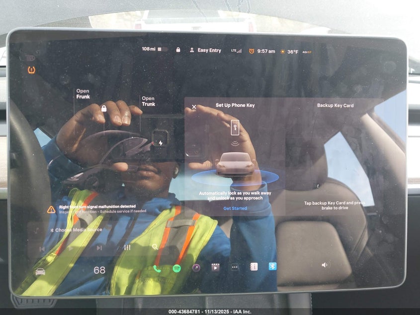 2022 Tesla Model 3 Long Range Dual Motor All-Wheel Drive VIN: 5YJ3E1EB0NF124955 Lot: 43684781