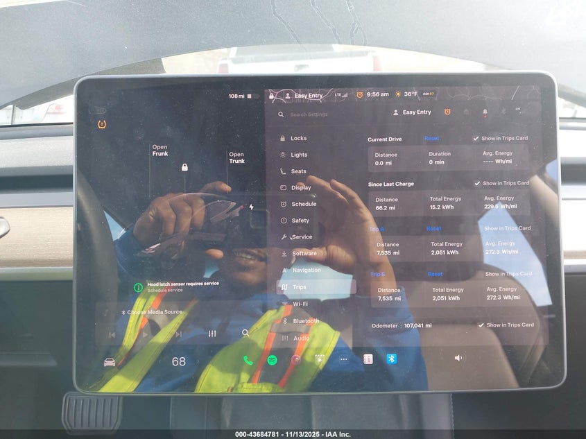 2022 Tesla Model 3 Long Range Dual Motor All-Wheel Drive VIN: 5YJ3E1EB0NF124955 Lot: 43684781