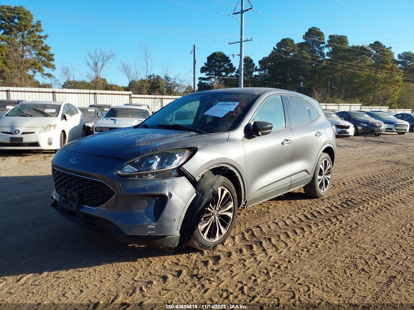 1FMCU0G60MUA24983 2021 FORD ESCAPE photo no. 2