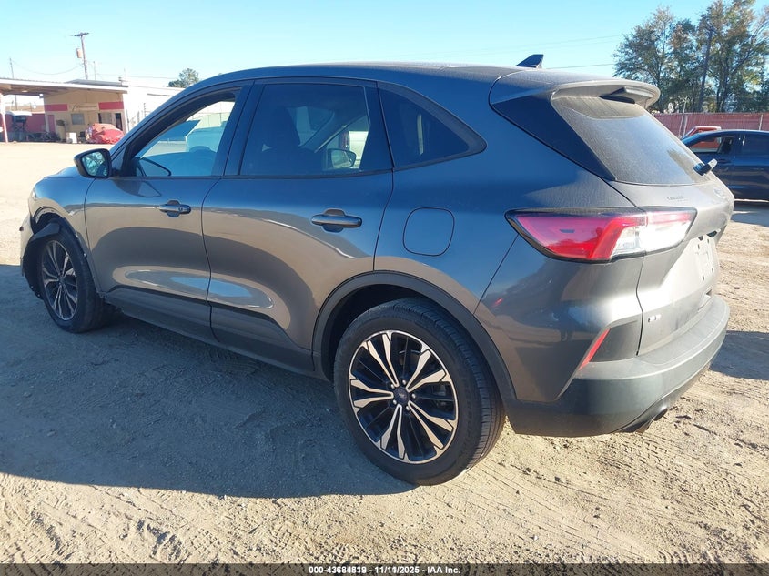 1FMCU0G60MUA24983 2021 FORD ESCAPE photo no. 3