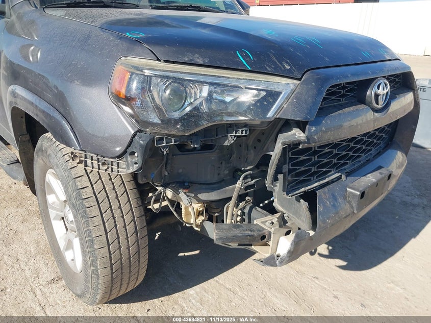 JTEZU5JR3J5175025 2018 TOYOTA 4RUNNER photo no. 6