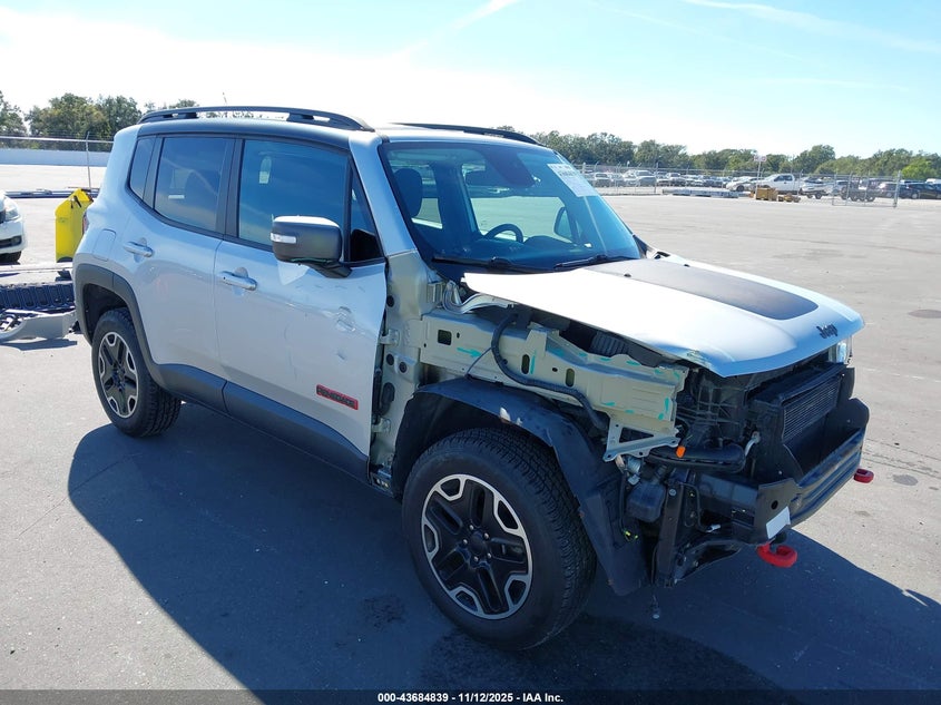 JEEP RENEGADE TRAILHAWK
