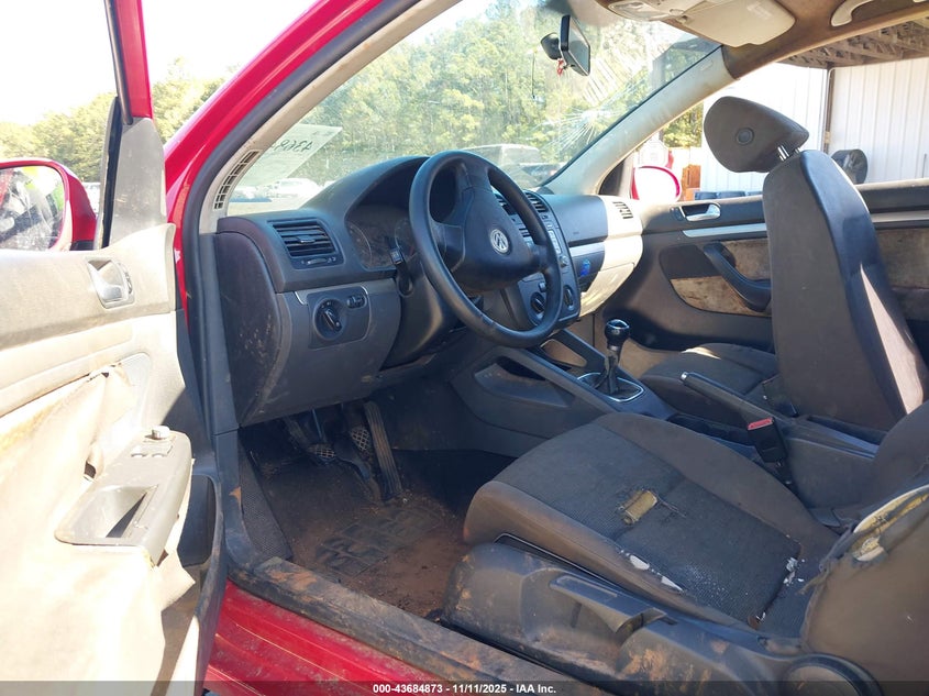 WVWAR71K77W224845 2007 VOLKSWAGEN GOLF photo no. 5