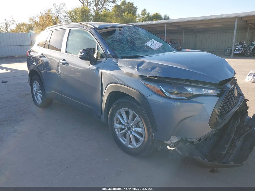 2022 TOYOTA COROLLA CROSS LE - 7MUCAAAGXNV037109