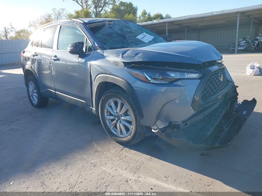 2022 TOYOTA COROLLA CROSS LE - 7MUCAAAGXNV037109