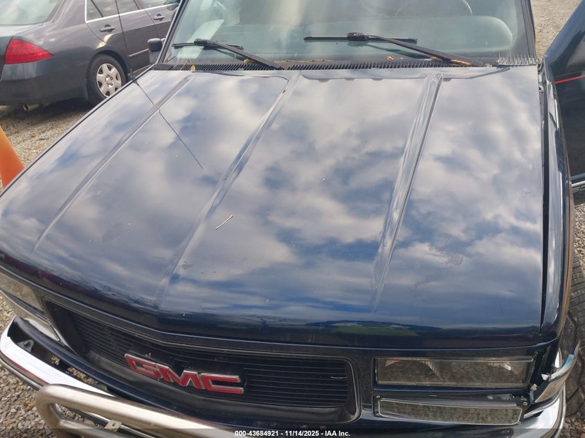 1998 GMC Sierra 2500 Sl VIN: 1GTGC29JXWE537502 Lot: 43684921