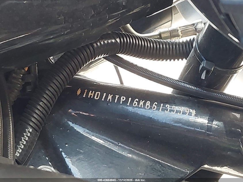 2019 Harley-Davidson Fltrxs VIN: 1HD1KTP16KB613339 Lot: 43684945