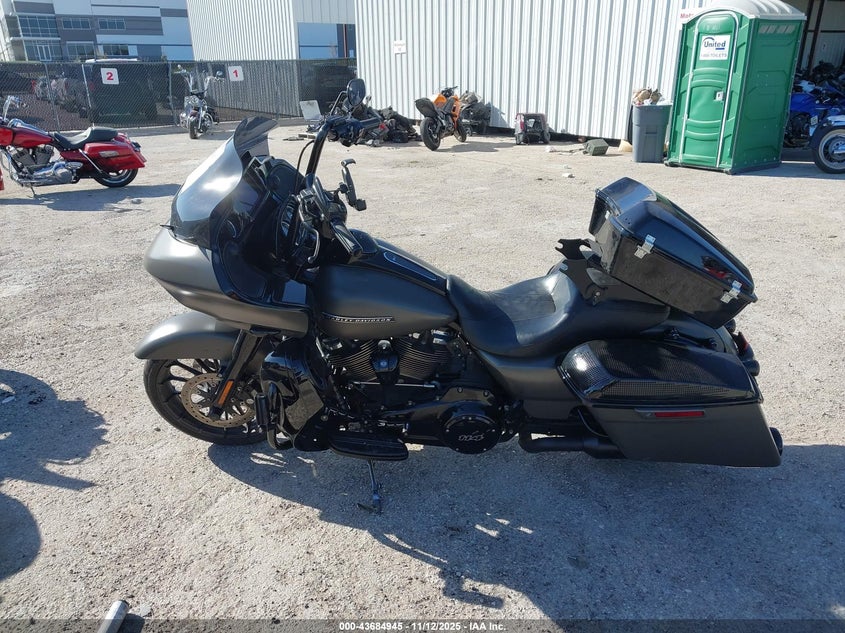 2019 Harley-Davidson Fltrxs VIN: 1HD1KTP16KB613339 Lot: 43684945