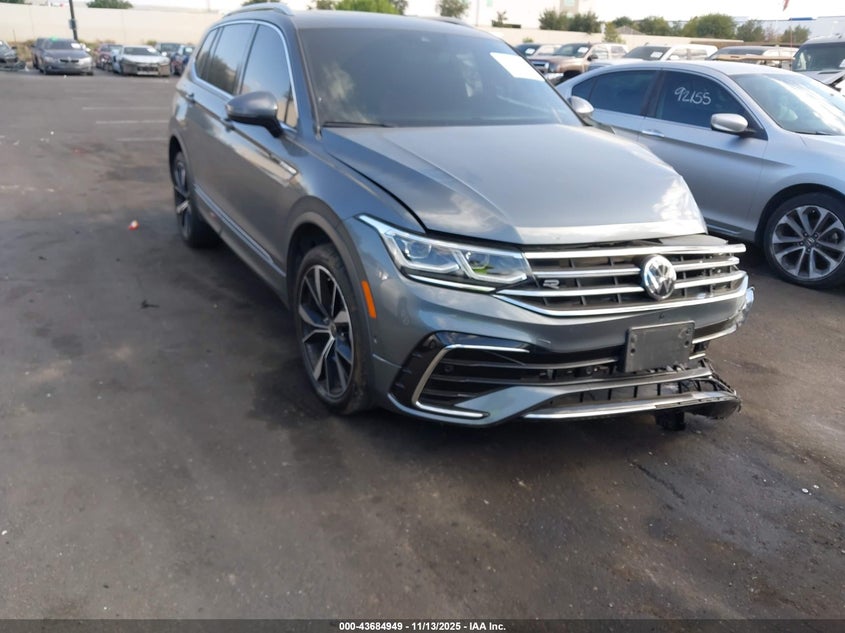 VOLKSWAGEN TIGUAN 2.0T SEL R-LINE