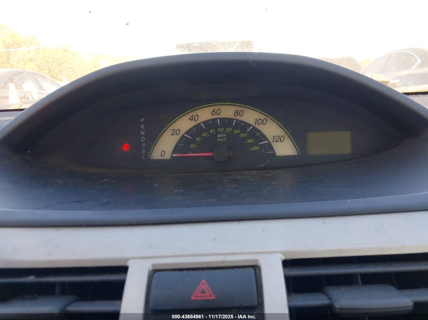 JTDBT923171158900 2007 TOYOTA YARIS photo no. 7