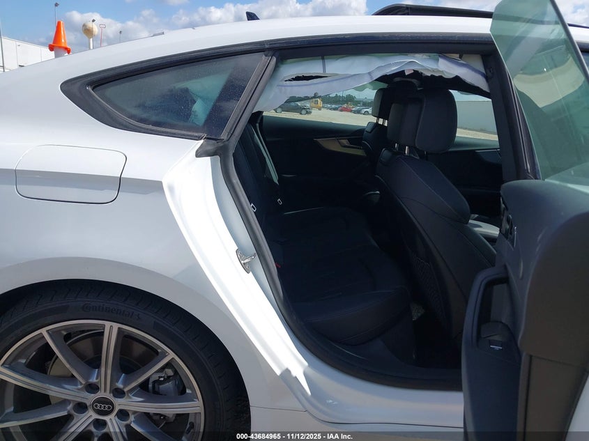 2025 Audi A5 Sportback Premium 45 Tfsi S Line Quattro S Tronic VIN: WAUDACF5XSA009107 Lot: 43684965