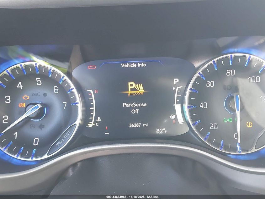 2025 Chrysler Pacifica Select VIN: 2C4RC1BG8SR540798 Lot: 43684968