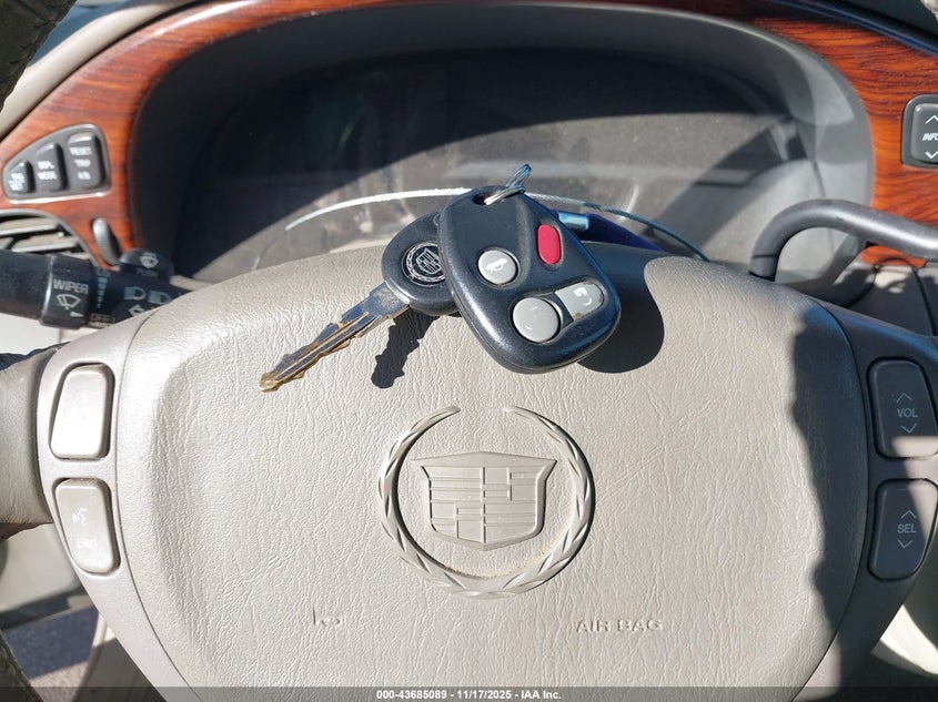 2002 Cadillac Deville Standard VIN: 1G6KD54Y22U151544 Lot: 43685089