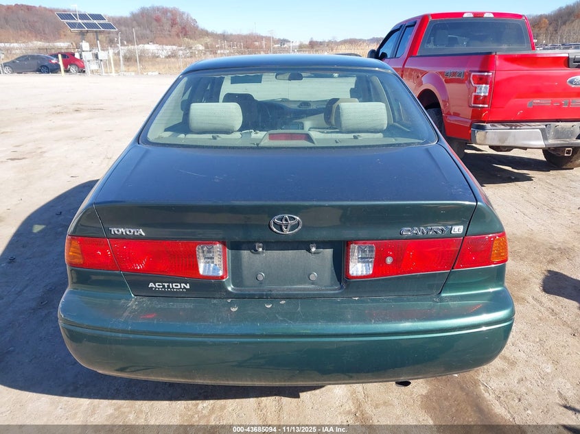 2000 Toyota Camry Le VIN: 4T1BG22K7YU985296 Lot: 43685094