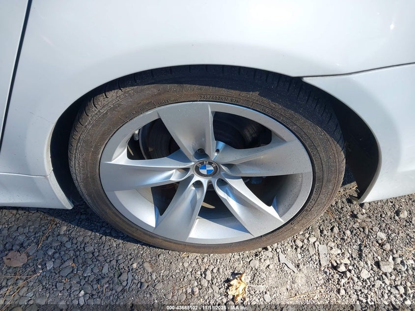 2008 BMW 528I VIN: WBANU53558CT13762 Lot: 43685102