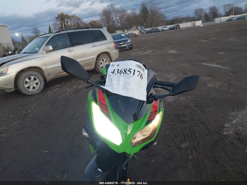 JKAEX8B11FDA21427 2015 KAWASAKI NINJA photo no. 5