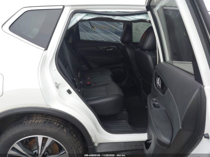 2017 Nissan Rogue Sl VIN: 5N1AT2MV6HC744236 Lot: 43685189