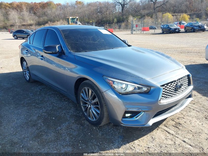 INFINITI Q50 3.0T LUXE