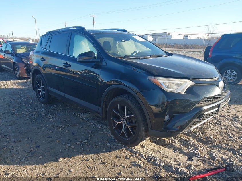 TOYOTA RAV4 SE