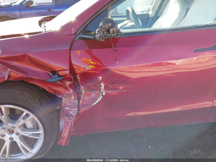 2024 Tesla Model Y Long Range Dual Motor All-Wheel Drive VIN: 7SAYGDEE2RA226677 Lot: 43685245