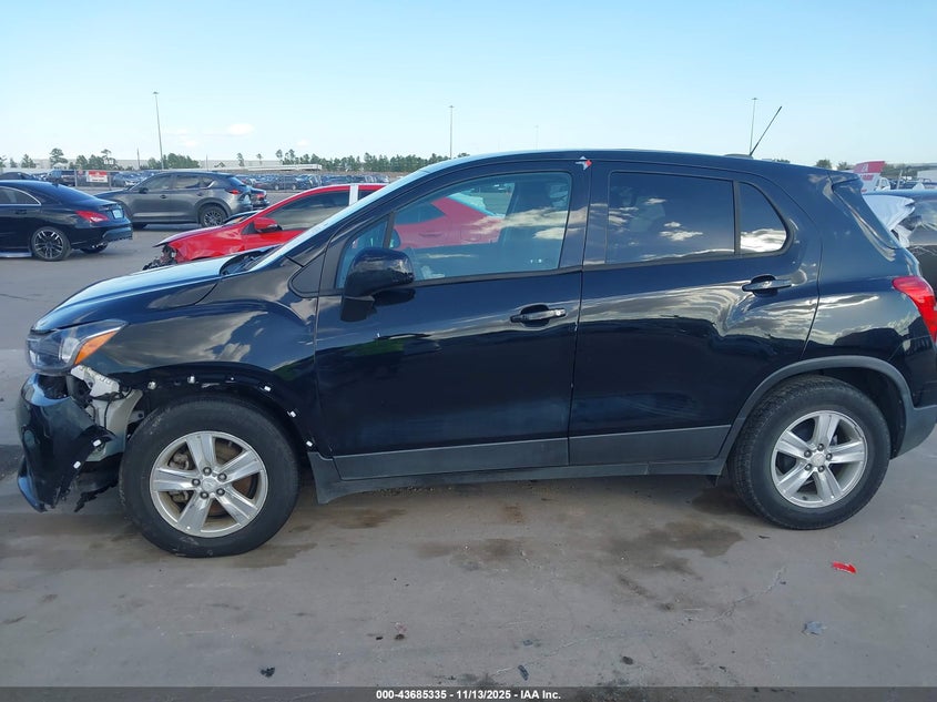 2019 Chevrolet Trax Ls VIN: 3GNCJKSB5KL217190 Lot: 43685335