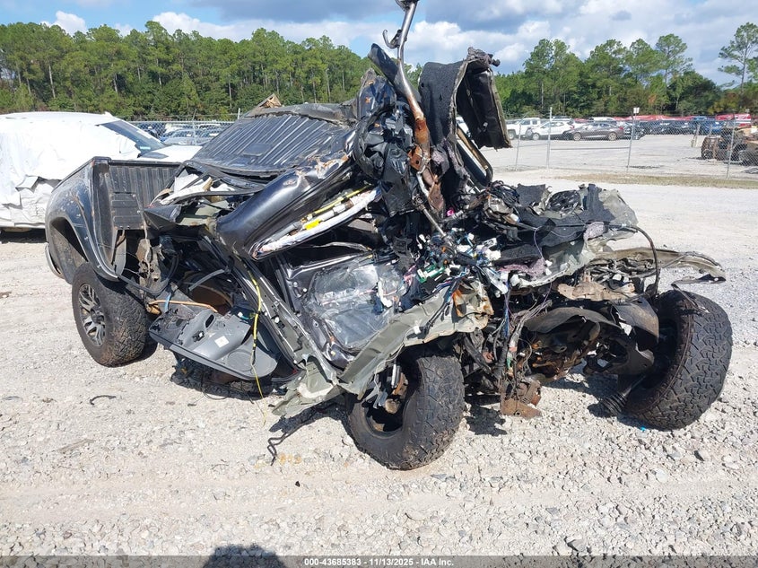 TOYOTA TACOMA BASE V6