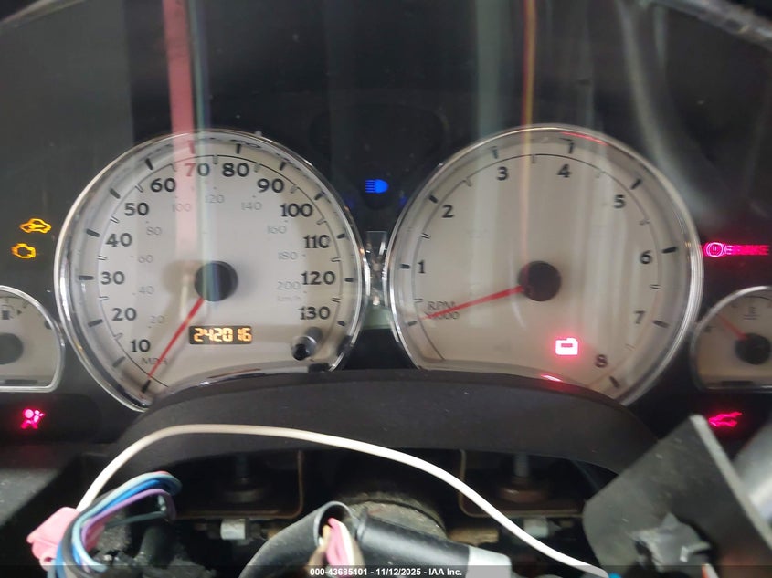 2005 Saturn Vue V6 VIN: 5GZCZ63495S837781 Lot: 43685401