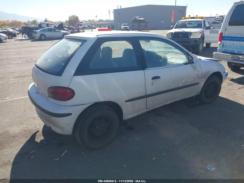 2C1MR2291T6711780 1996 GEO METRO photo no. 4