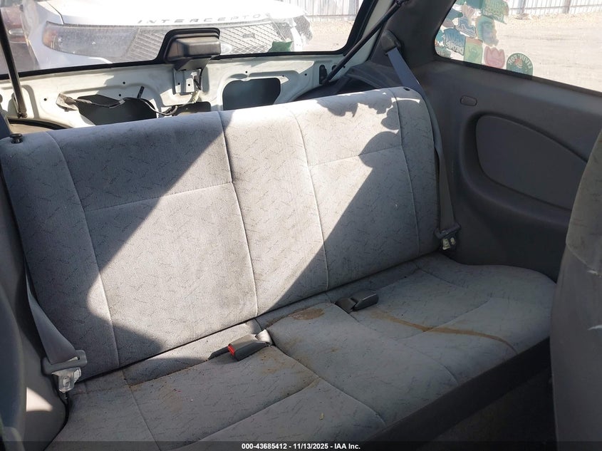 2C1MR2291T6711780 1996 GEO METRO photo no. 8
