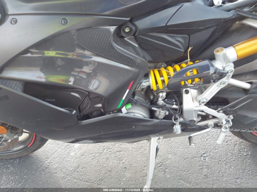 2025 Ducati Panigale V2 VIN: ZDMHAATWXSB016269 Lot: 43685442