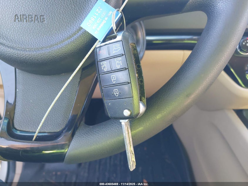 2016 Kia Sedona Lx VIN: KNDMB5C16G6199947 Lot: 43685469