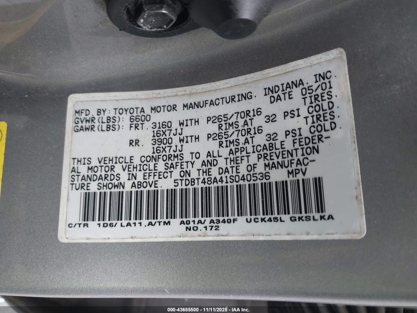 2001 Toyota Sequoia Limited V8 VIN: 5TDBT48A41S040536 Lot: 43685500