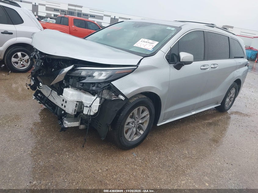 Vin: 5tdyrkec6ss228155, lot: 44180902, toyota sienna xle/xle 8 passenger 20252