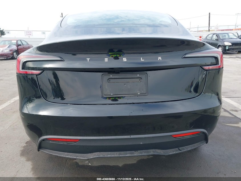 2024 Tesla Model 3 Long Range Dual Motor All-Wheel Drive/Rear-Wheel Drive VIN: 5YJ3E1EAXRF868625 Lot: 43685666