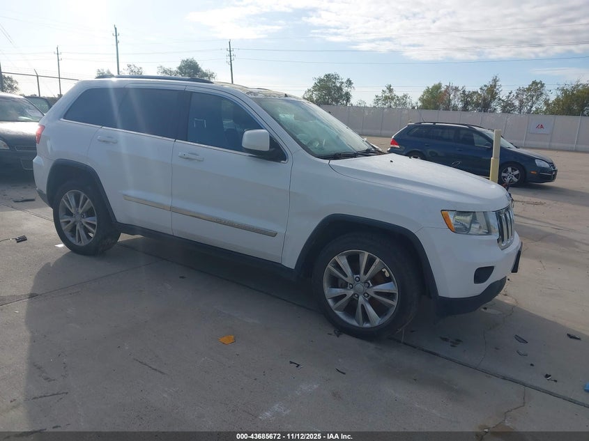 2013 JEEP GRAND CHEROKEE LAREDO - 1C4RJEAG0DC632465