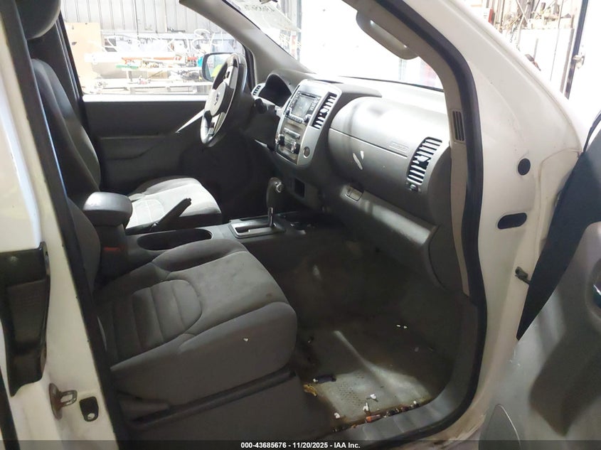 2017 Nissan Frontier S