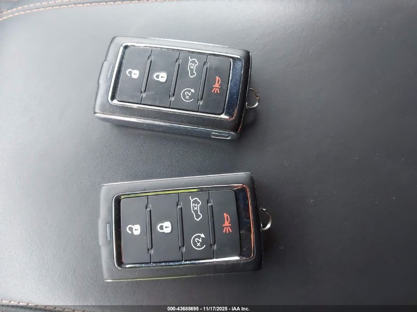 2022 Jeep Grand Cherokee Summit Reserve 4X4 VIN: 1C4RJHET8N8590477 Lot: 43685695