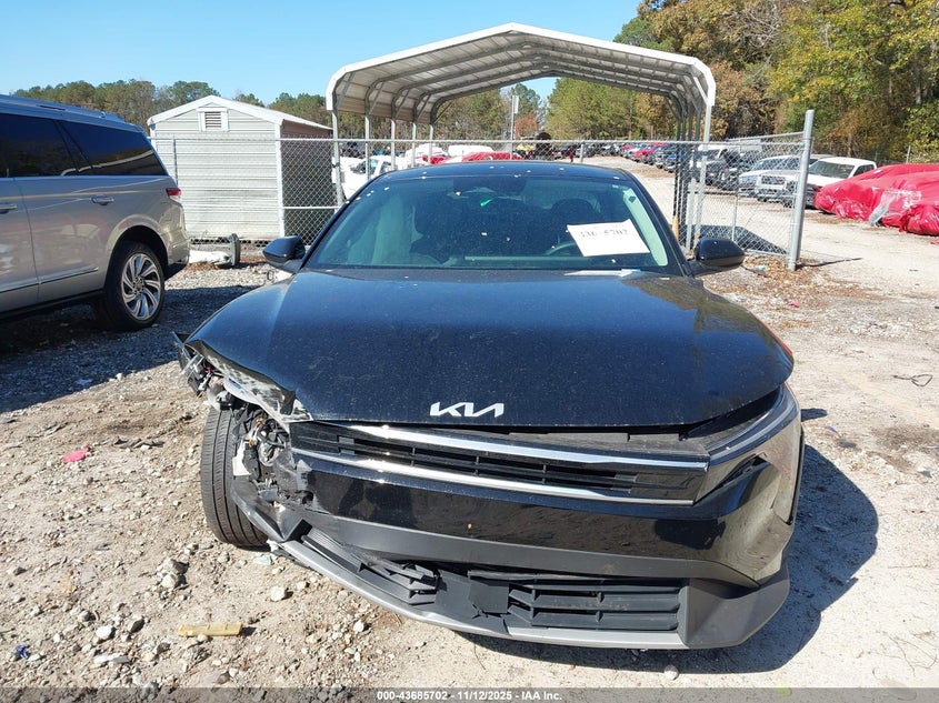 2025 Kia K4 Ex VIN: 3KPFU4DE2SE008090 Lot: 43685702