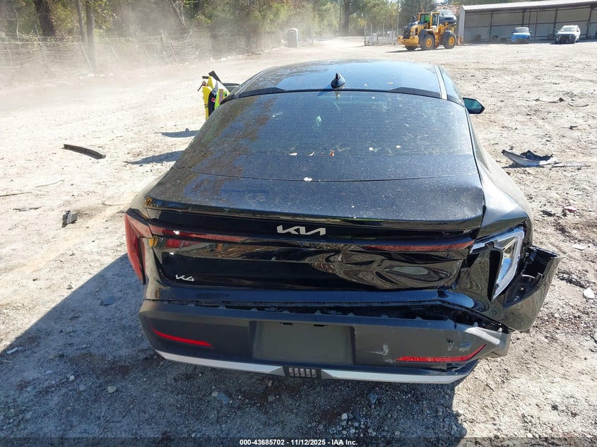 2025 Kia K4 Ex VIN: 3KPFU4DE2SE008090 Lot: 43685702